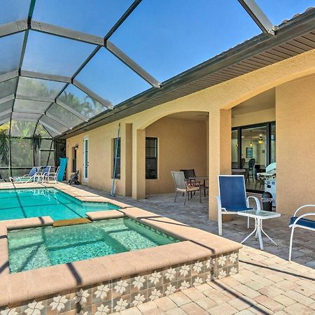 Canalfront Cape Coral Home With Patio And Grill! Extérieur photo