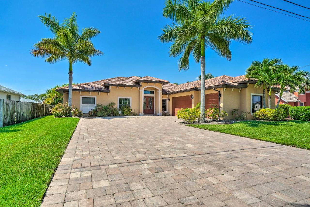 Canalfront Cape Coral Home With Patio And Grill! Extérieur photo