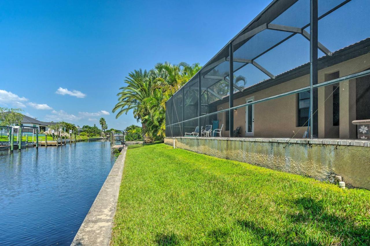 Canalfront Cape Coral Home With Patio And Grill! Extérieur photo