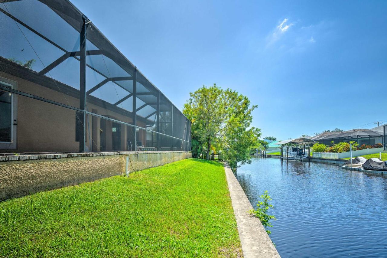 Canalfront Cape Coral Home With Patio And Grill! Extérieur photo